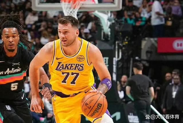 爱游戏风云突变克里夫兰骑士加时末段官宣签约圣安东尼奥马刺转会期强势反弹，东契奇在巴塞罗那比赛中精彩发挥都惊呆了的简单介绍